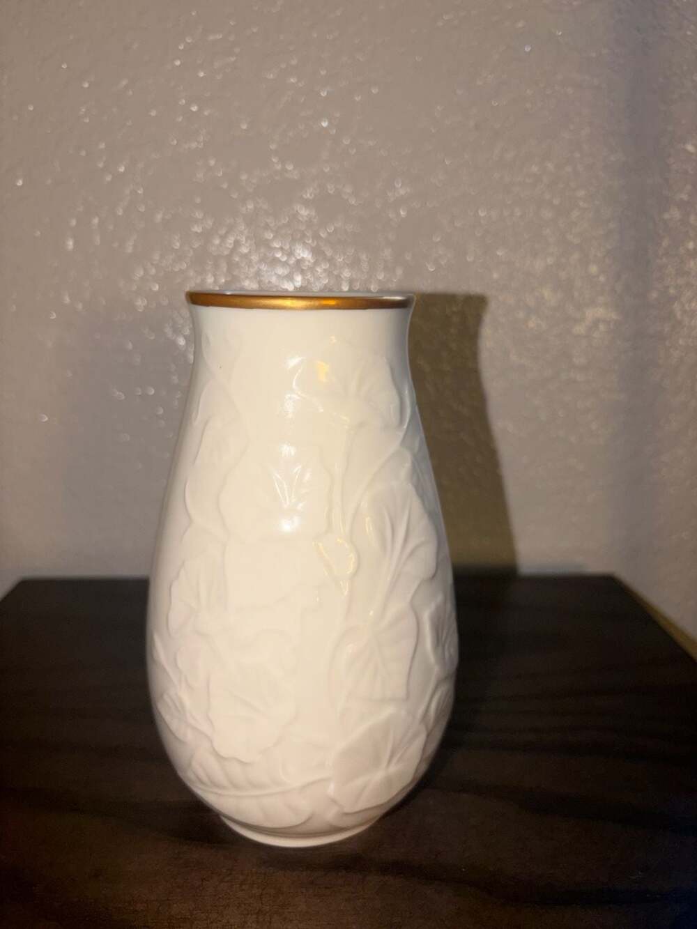 Lenox Morning Glory Ivory Porcelain Vase with 24k Gold Trim